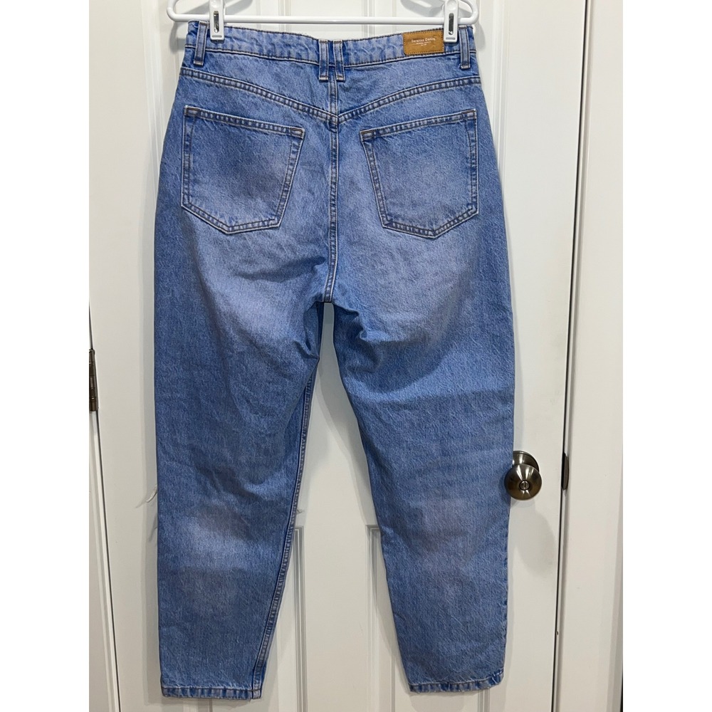Bershka Denim Mom Jeans Light Wash Distressed Ripped Blue Size 8 - Picture 3 of 5